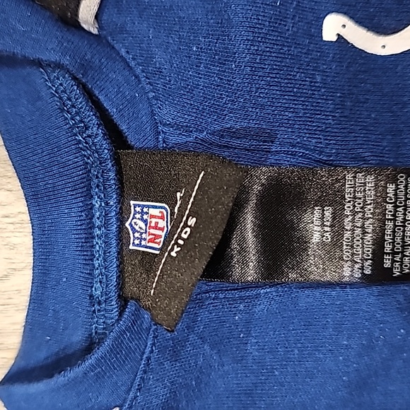 Colts one piece - Picture 8 of 8